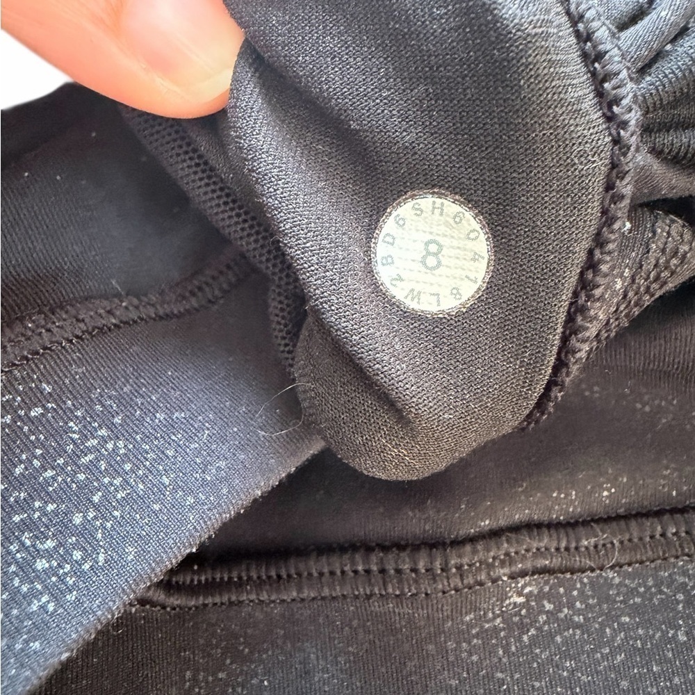 Lululemon SoulCycle Energy Bra Shine β Strappy Black Sports Bra β Sz 8 - Picture 6 of 6